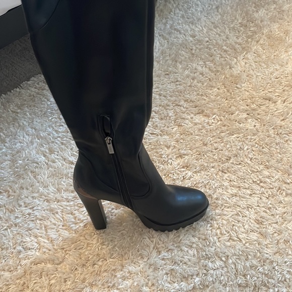Guess Knee High Black Boots - Picture 4 of 9